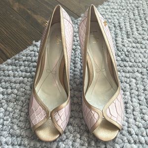 Leather pink Hills, size 7 1/2